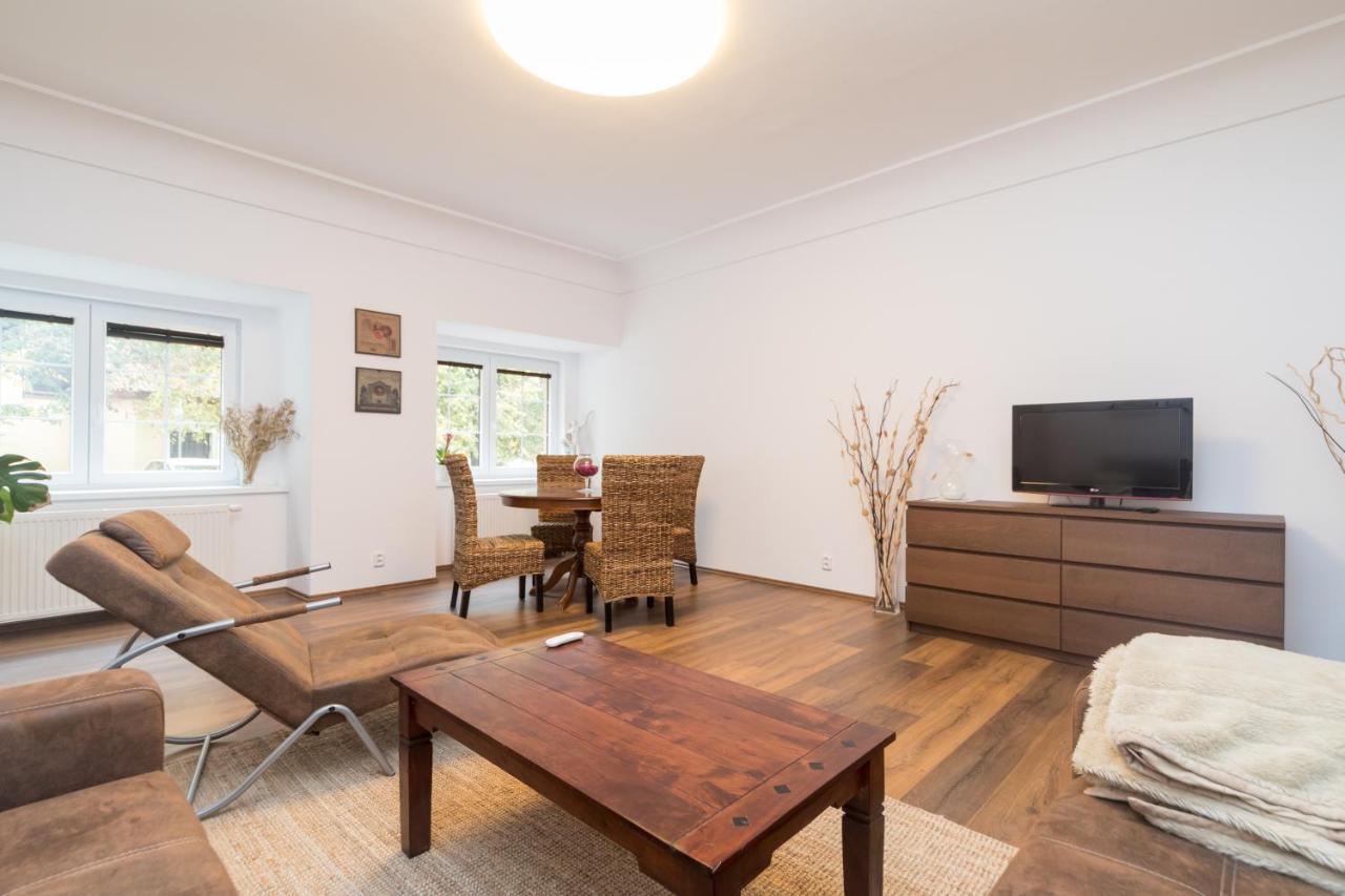 Budyne nad Ohri Budyne Apartment Ii. מראה חיצוני תמונה
